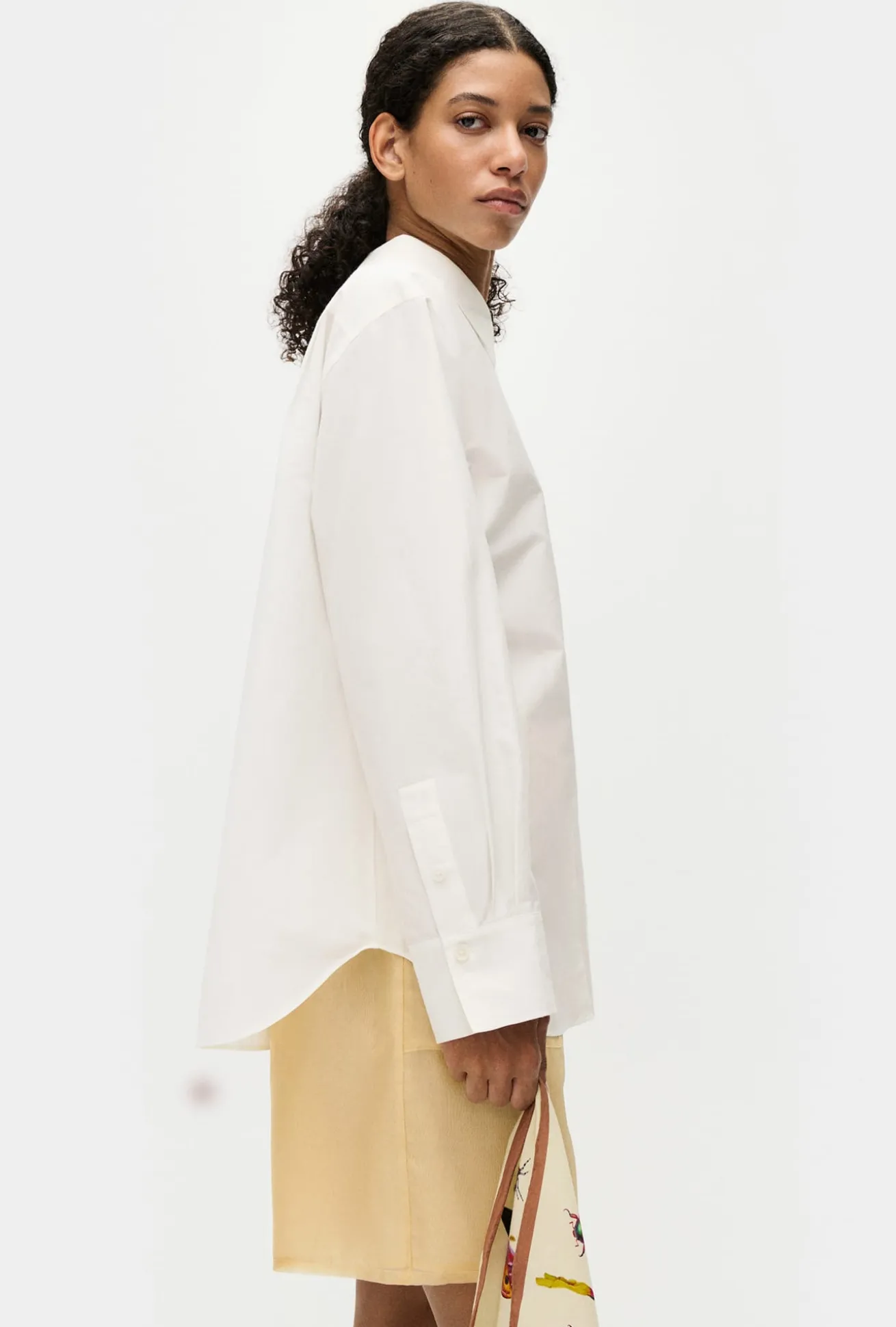 COTTON SILK PLEATED YOKE SHIRT WHITE