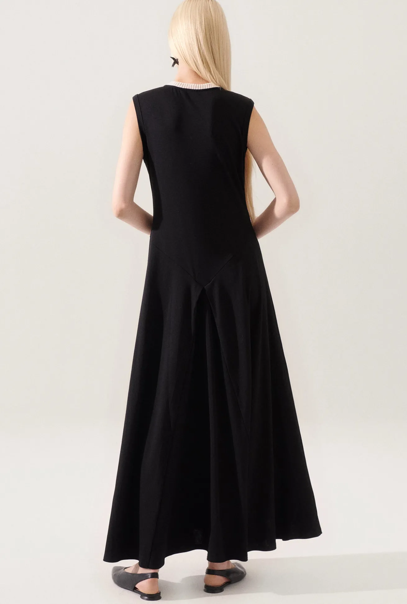 CROCHET TRIM DRESS BLACK