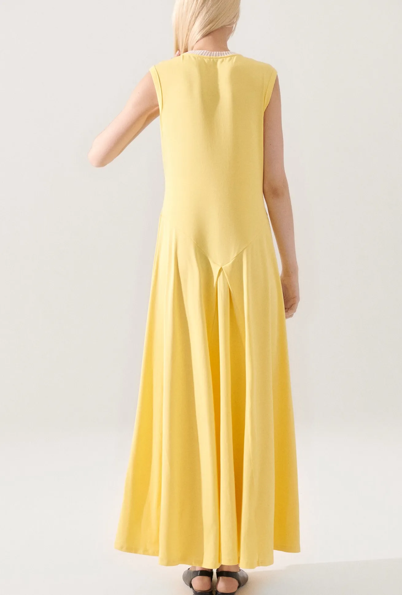 CROCHET TRIM DRESS TITANATE