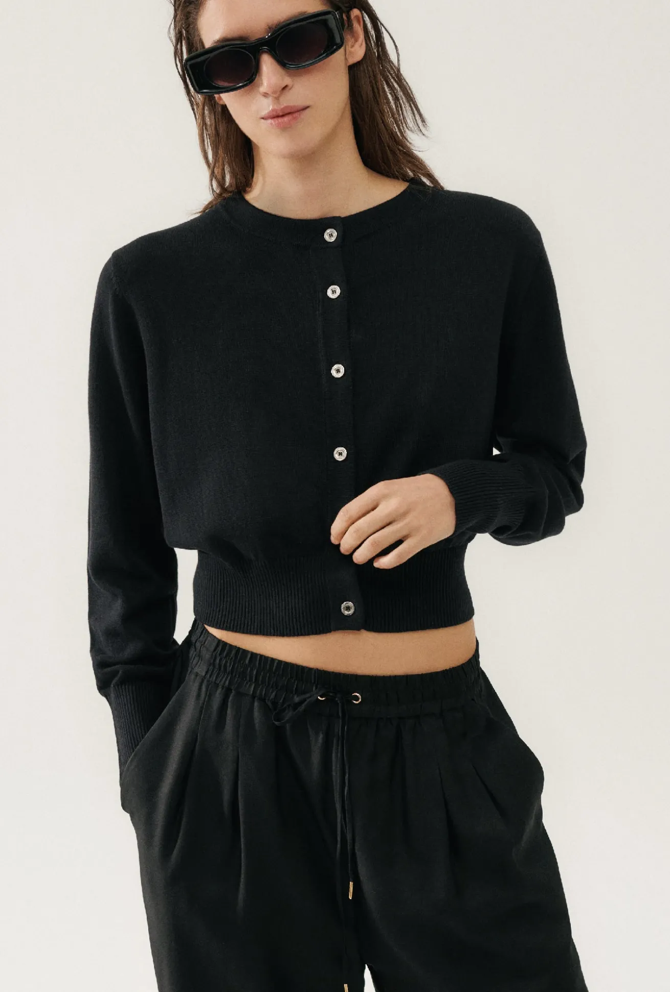 CROPPED CARDIGAN BLACK
