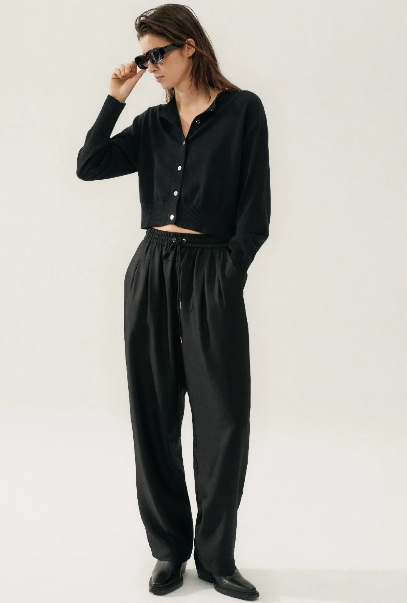 CROPPED CARDIGAN BLACK