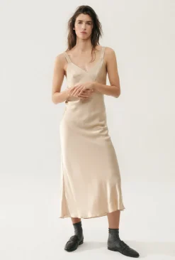 DECO RUCHED DRESS HAZELNUT