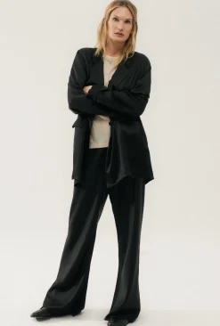 RELAXED BLAZER BLACK