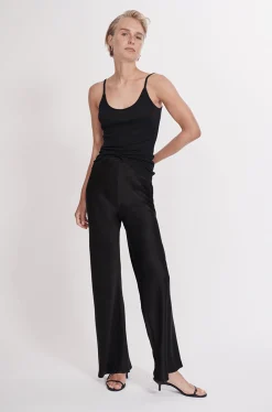 RIBBED CAMI BLACK