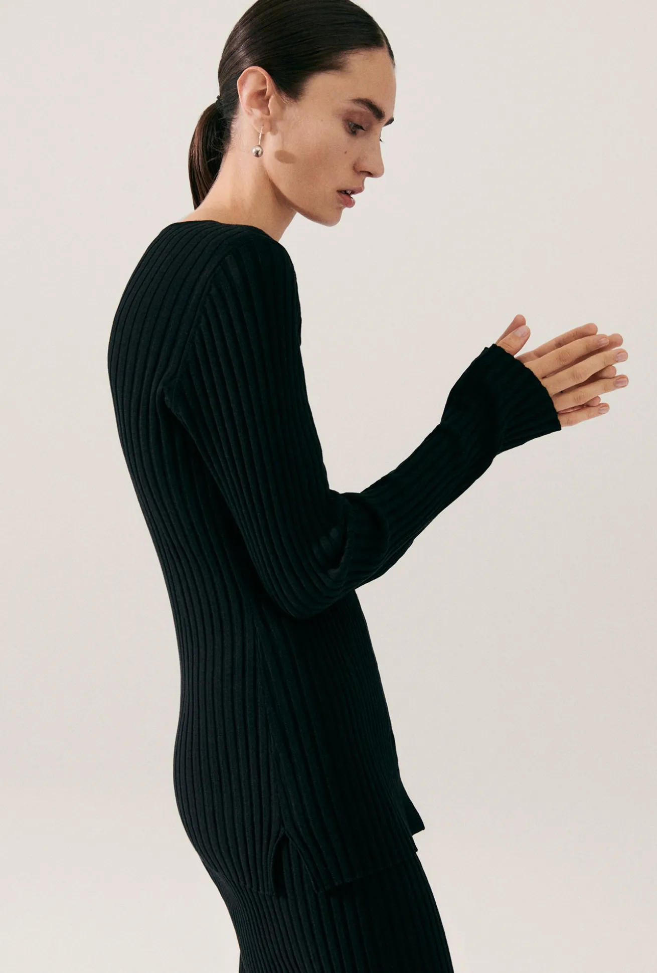 RIBBED CARDIGAN BLACK