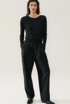 RIBBED LONG SLEEVE TOP BLACK