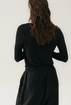 RIBBED LONG SLEEVE TOP BLACK