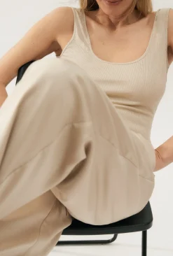 RIBBED TANK HAZELNUT