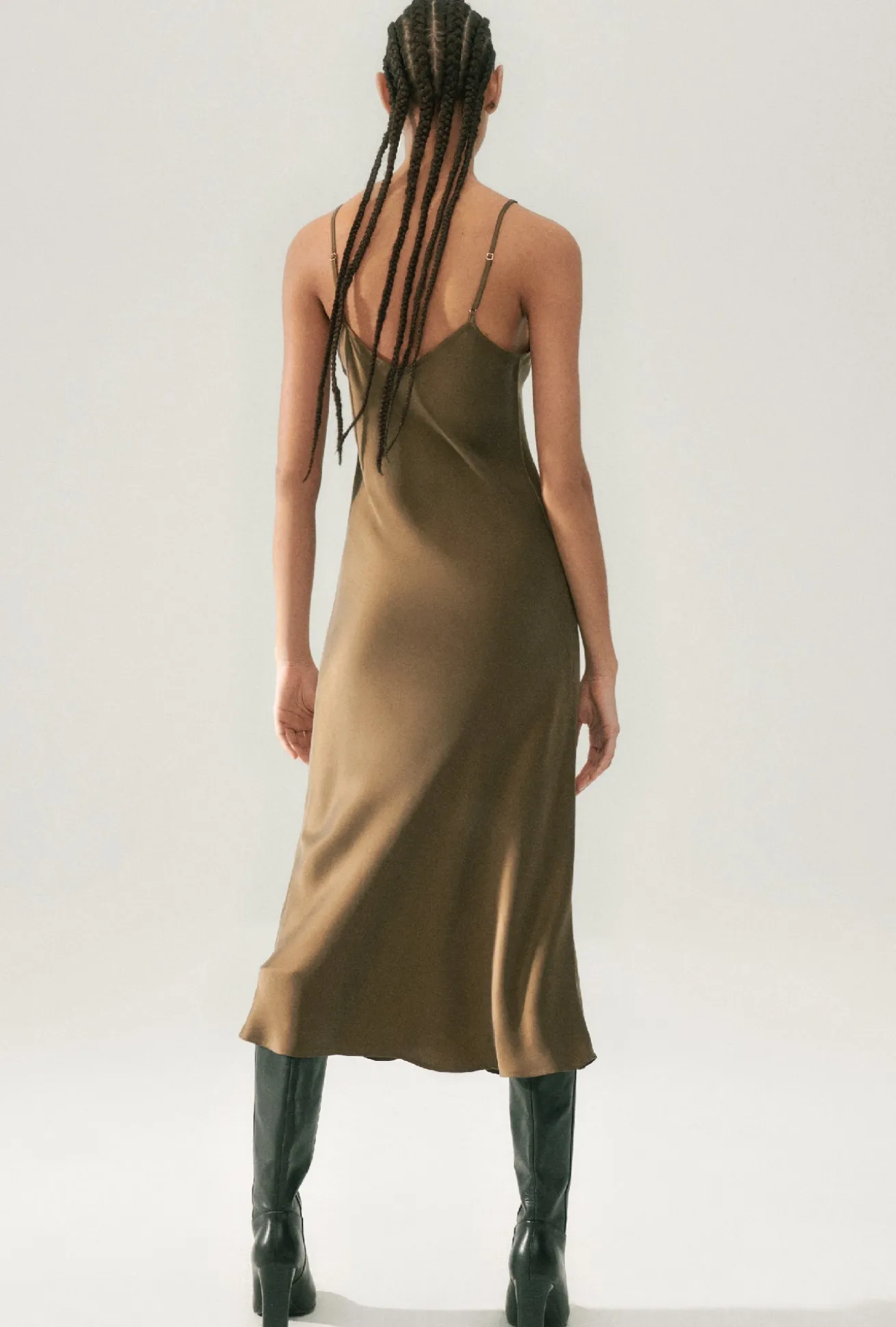 90S SLIP DRESS DARK EARTH