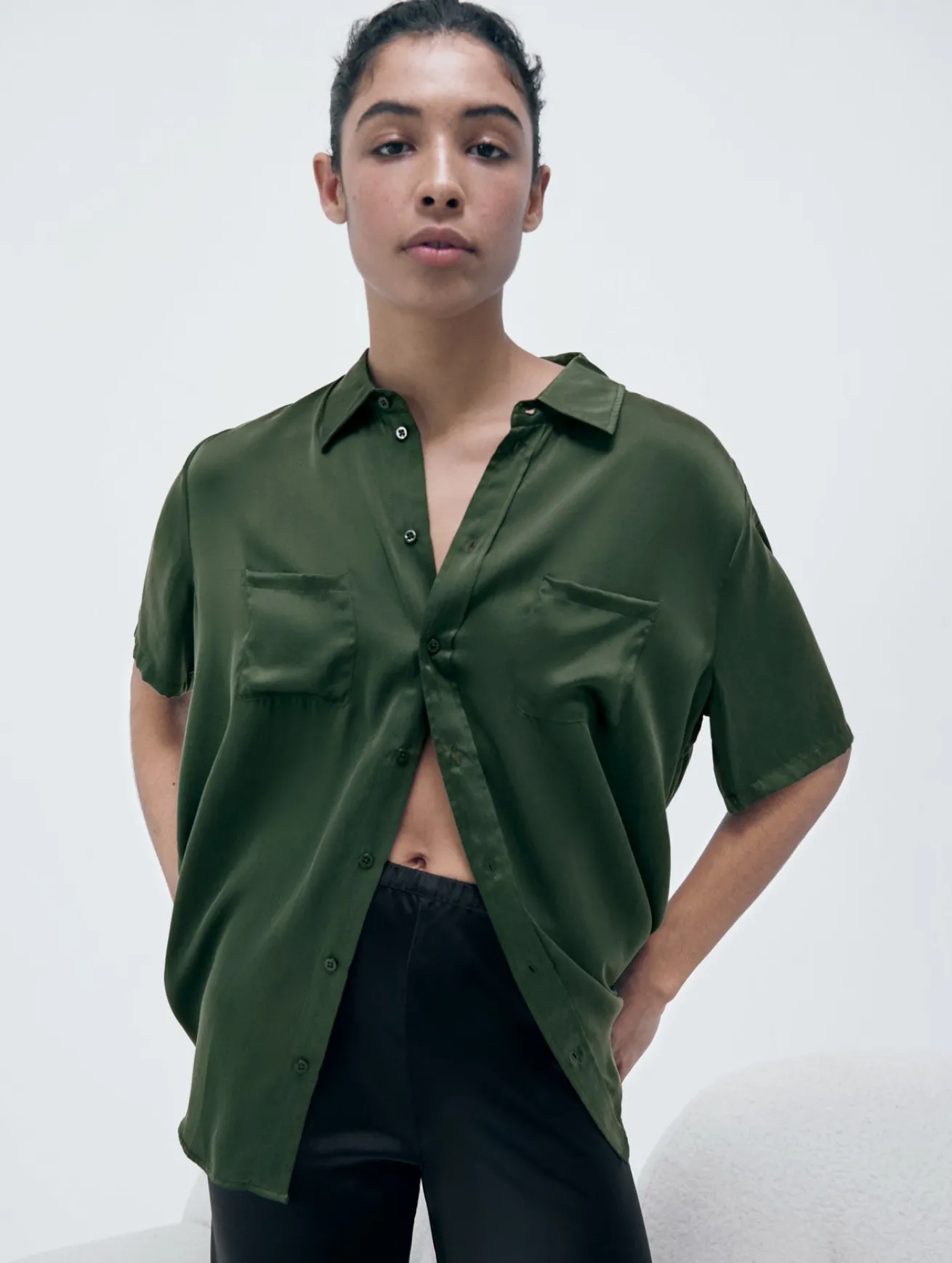 SHORT SLEEVE BOYFRIEND SHIRT CEDAR