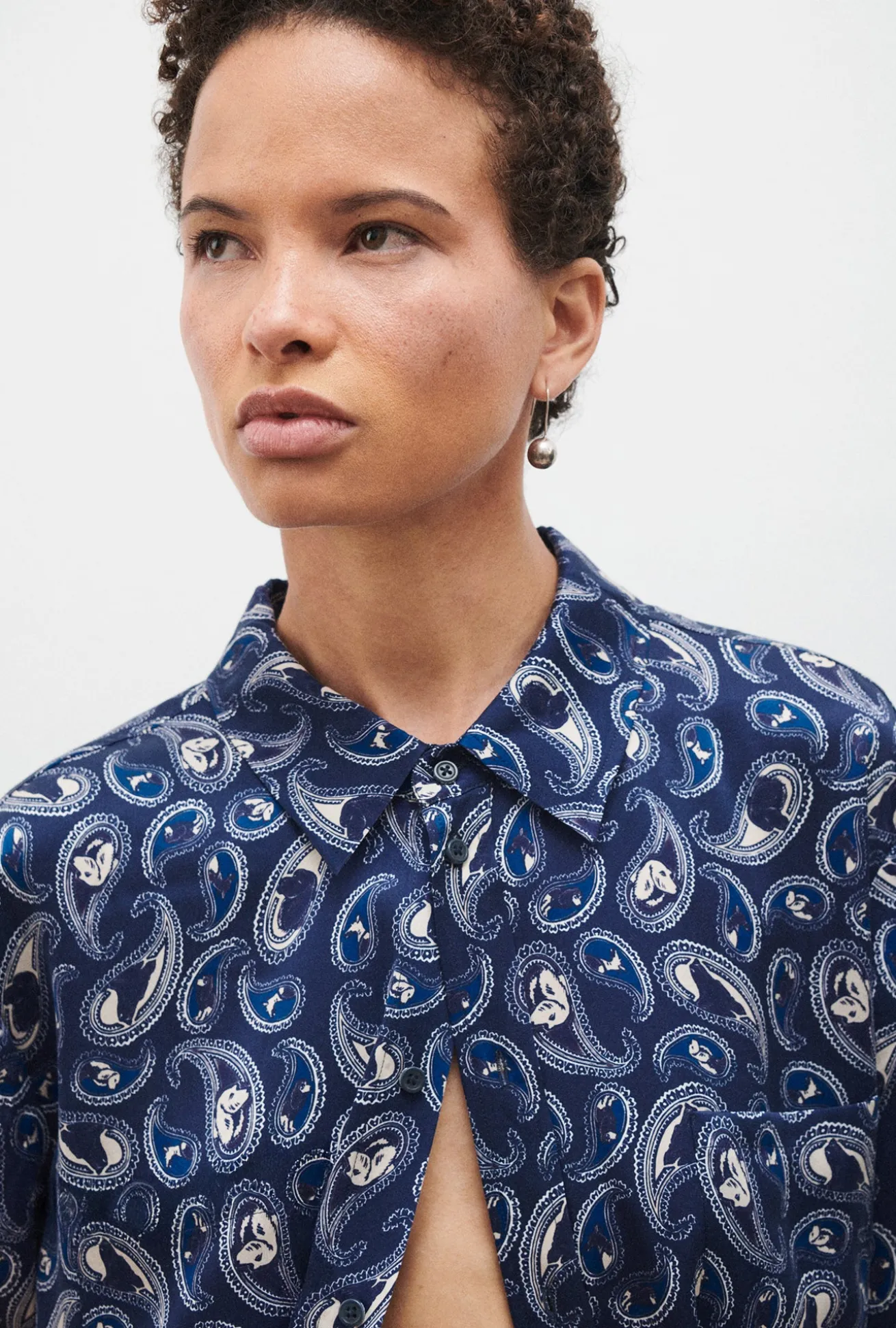 SHORT SLEEVE BOYFRIEND SHIRT 2.0 HOUNDS PAISLEY