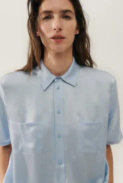 SHORT SLEEVE BOYFRIEND SHIRT SKY