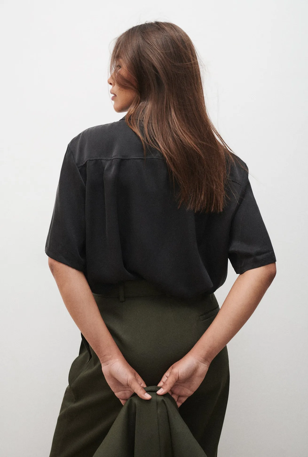 SHORT SLEEVE BOYFRIEND SHIRT BLACK