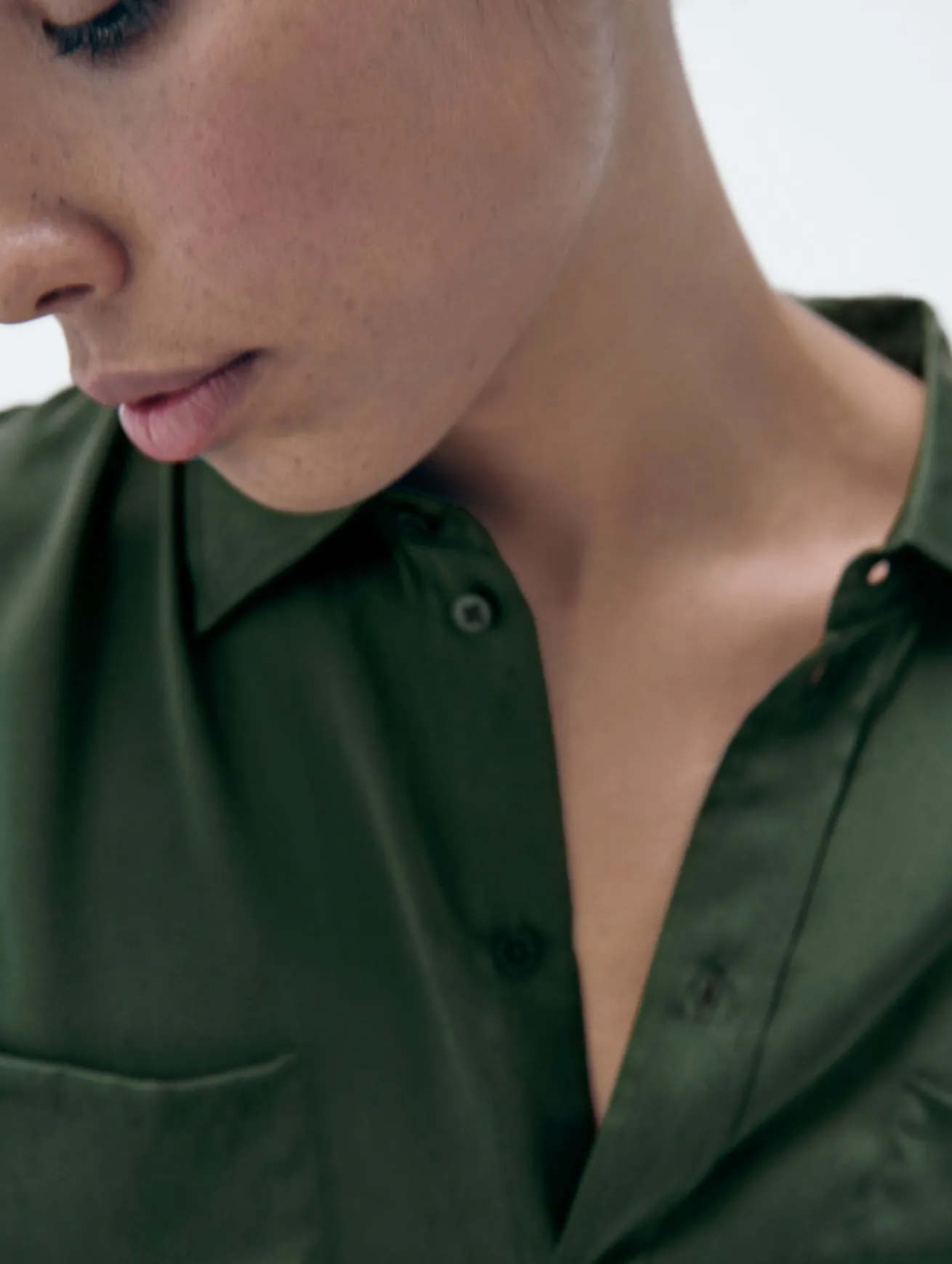 SHORT SLEEVE BOYFRIEND SHIRT CEDAR