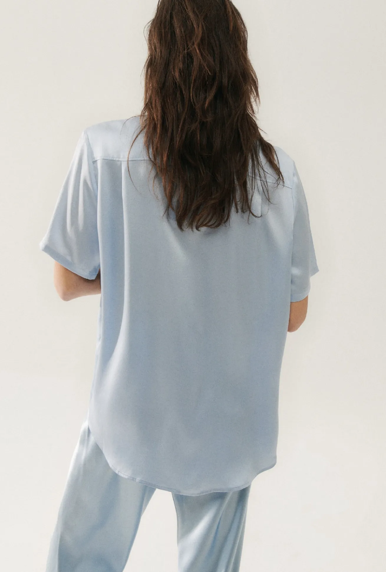 SHORT SLEEVE BOYFRIEND SHIRT SKY