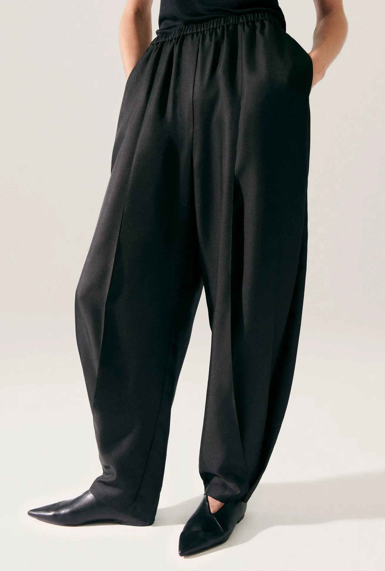 TWILL HAREM PANTS BLACK