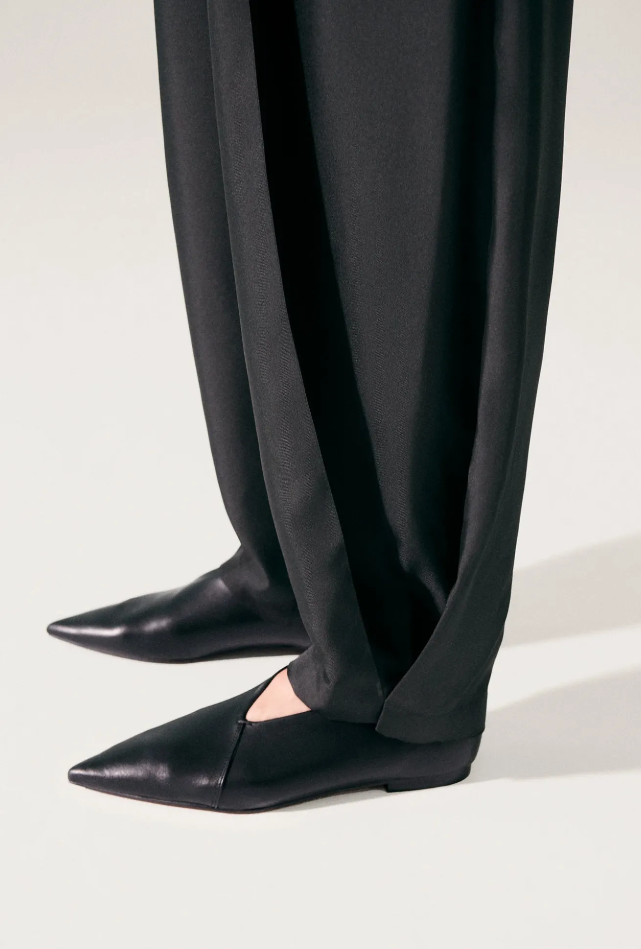 TWILL HAREM PANTS BLACK