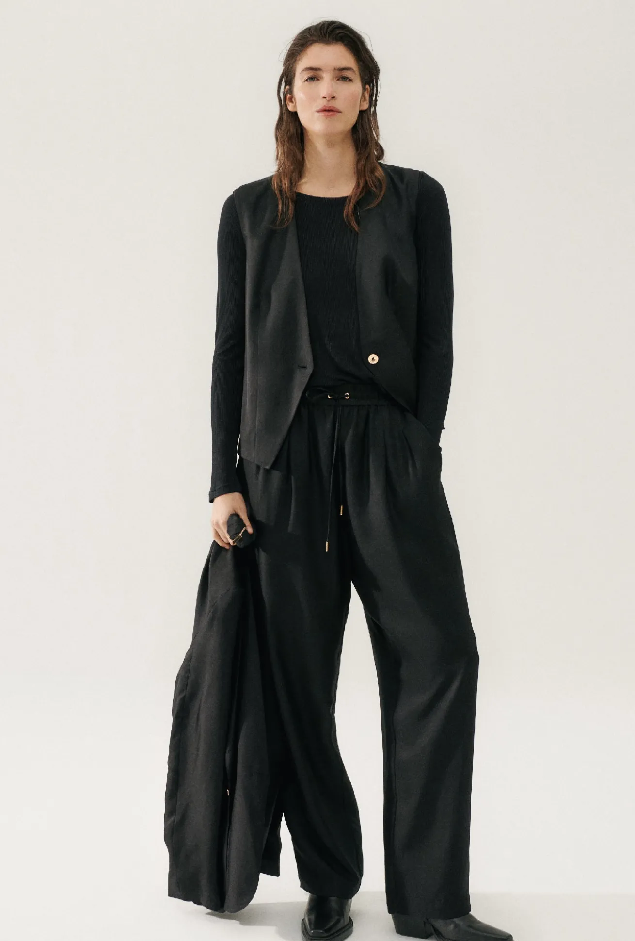 TWILL SLOUCH VEST BLACK