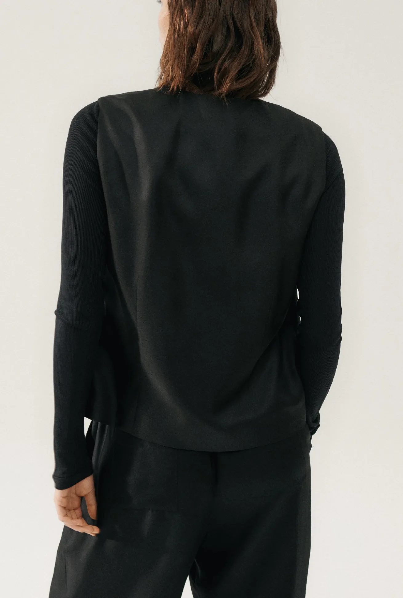 TWILL SLOUCH VEST BLACK