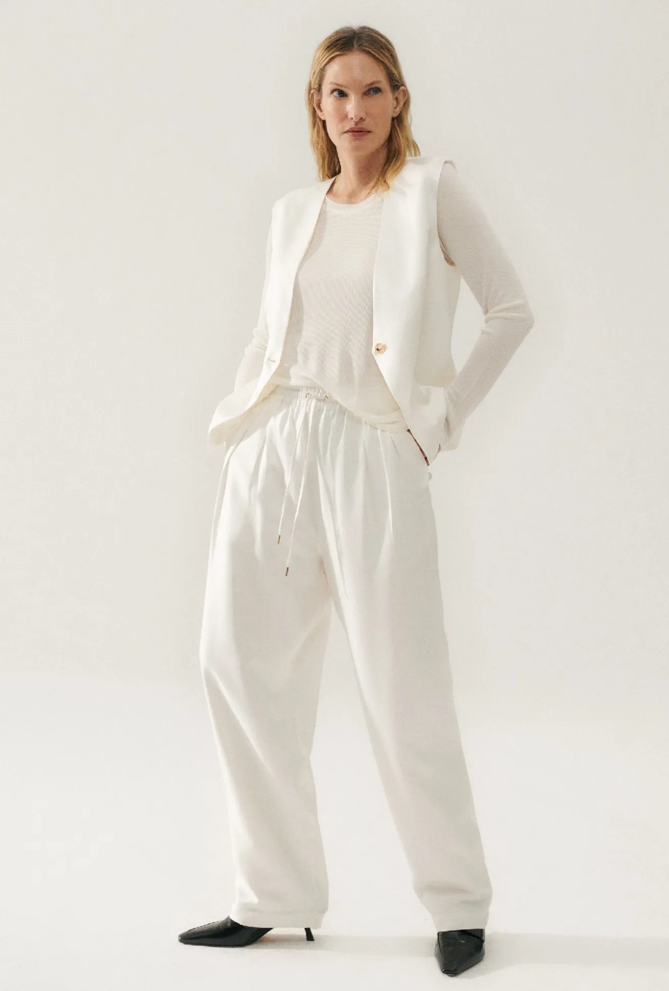 TWILL SLOUCH VEST WHITE
