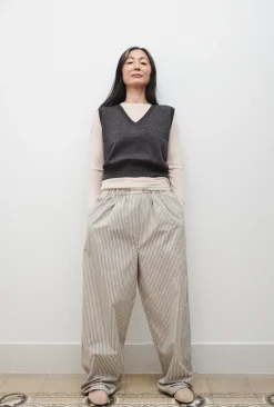 V -NECK SWEATER VEST GRANITE MELANGE